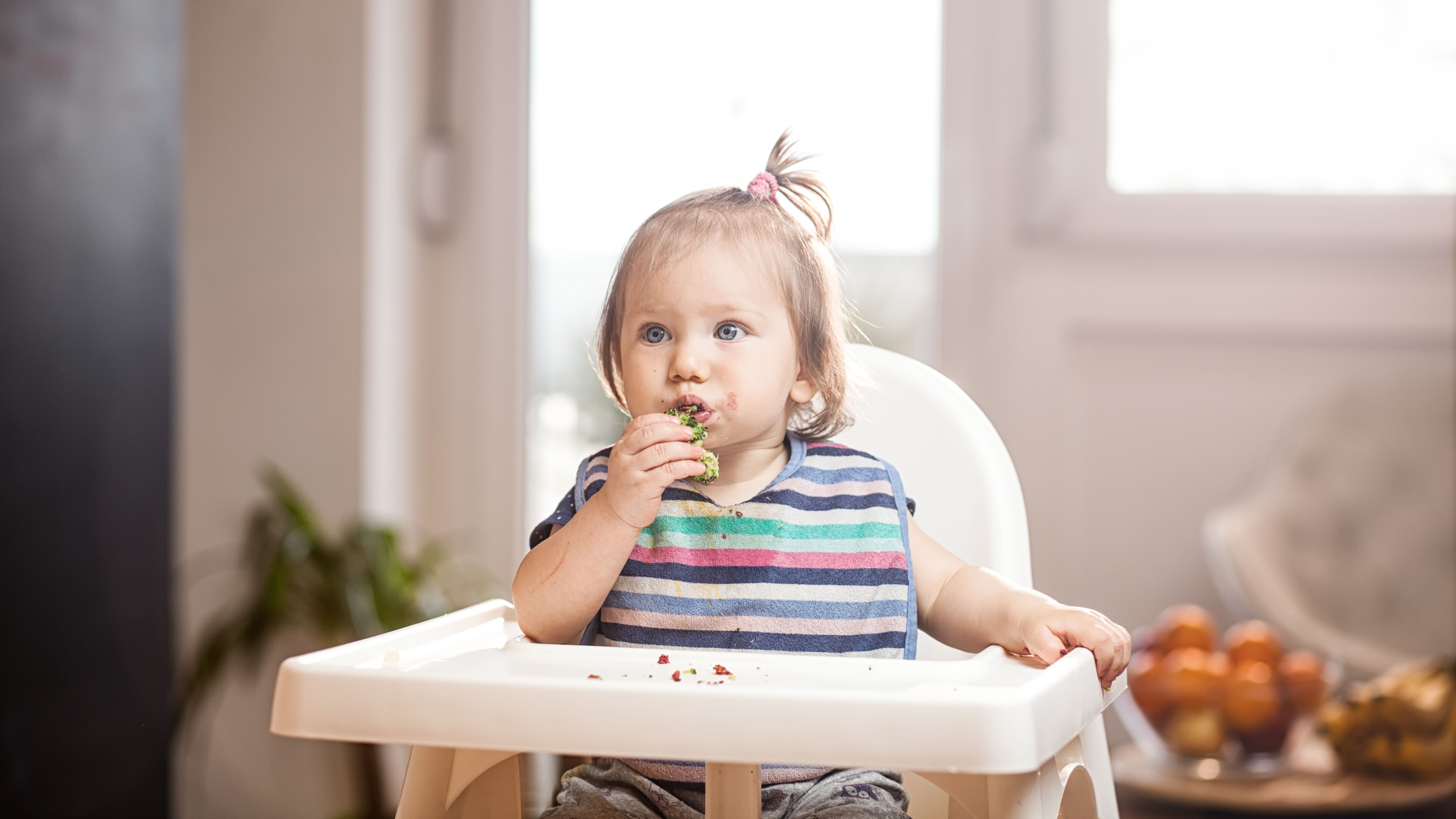 How to Start a Baby-Led Weaning Journey: Tips for Introducing Solids Safely