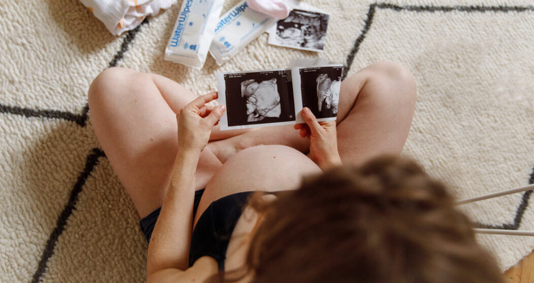 Three On The Way: How To Cope With Triplet Pregnancy